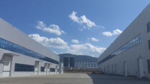 昆明中车轨道装备公司工业滑升门