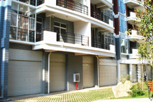 昆明世纪龙苑翻板车库门