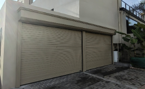 昆明滇池卫城中速车库门