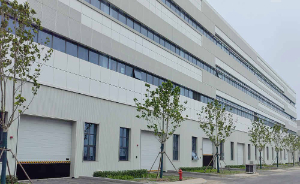 中汽研(天津)检测中心工业滑升门