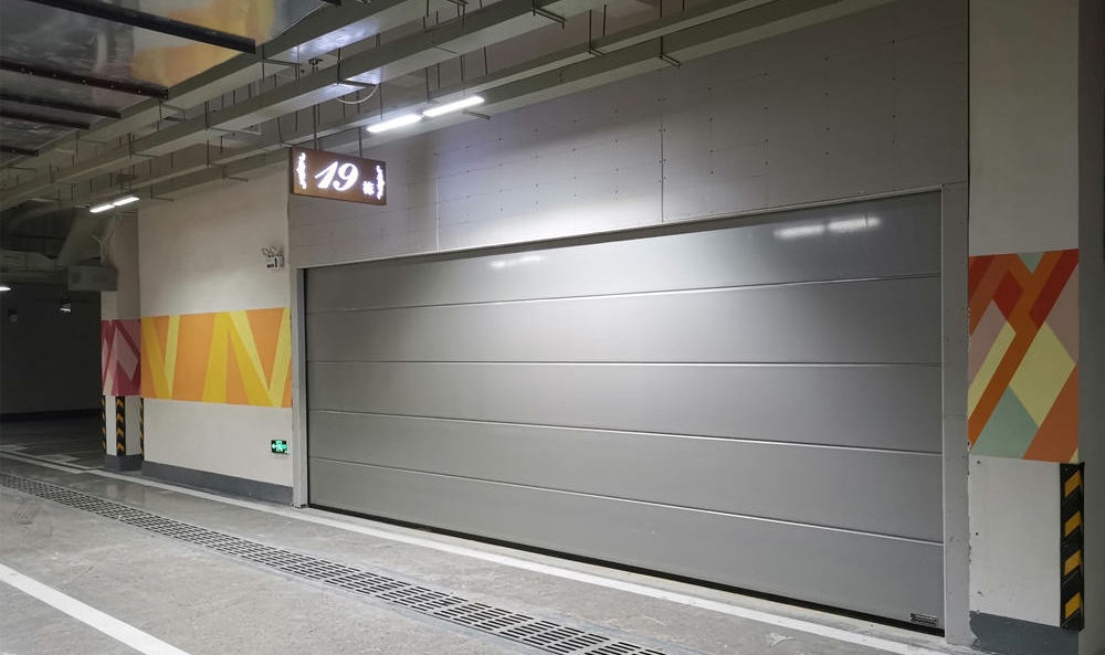 玉溪翻板车库门.jpg 玉溪翻板车库门.jpg