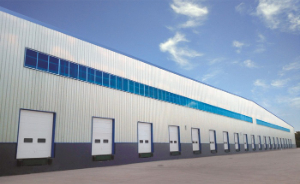 苏宁易购昆明物流基地垂直滑升门