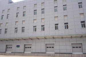 云南生物谷药业有限公司垂直滑升门